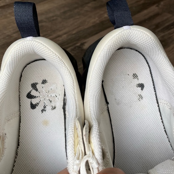 Nike Air Max 2021 Sneakers Size 6Y Women’s Size 7.5 Athletic Shoes - Picture 11 of 13